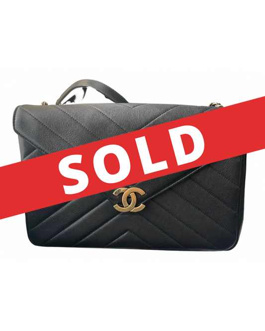 【已售出】Chanel Coco Envelope Flap Bag 黑金山形紋雙鏈信封包 - STAY PURE